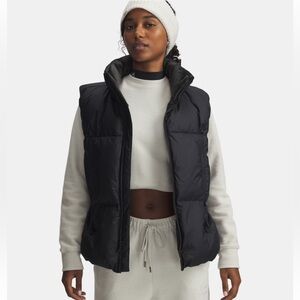 Under Armour Down Black Puffer Vest Woman’s Size Small